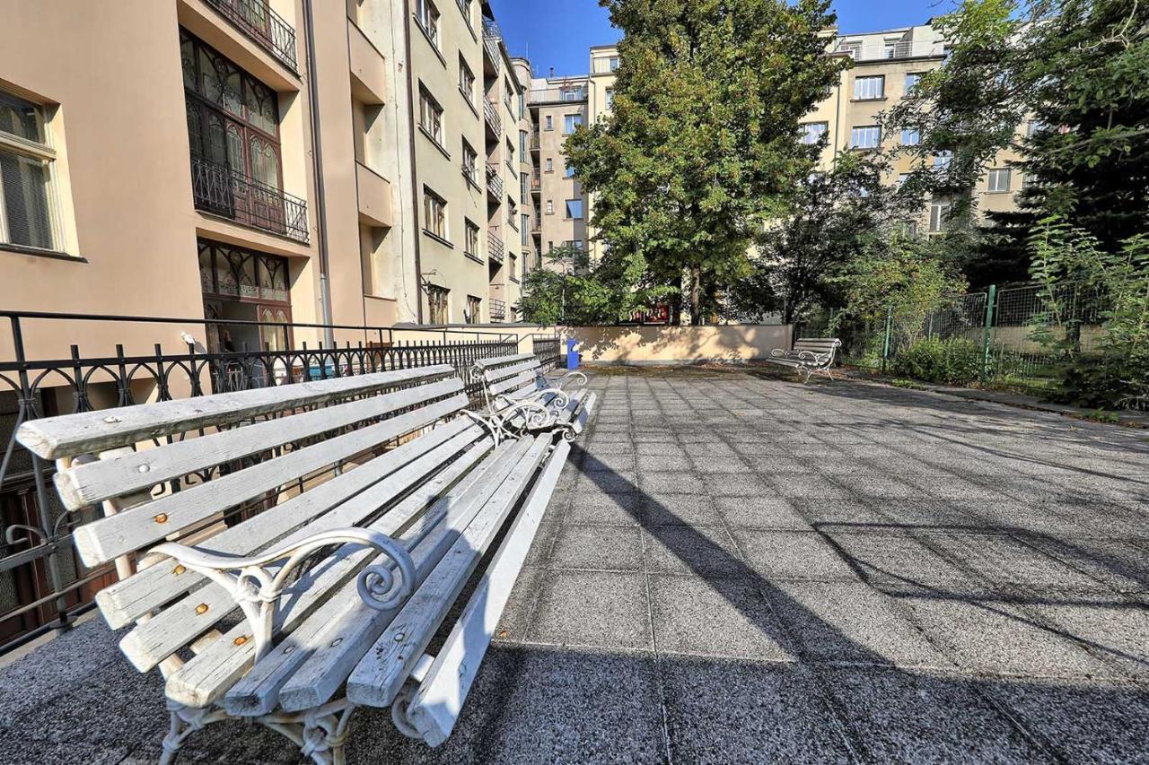 פראג Jiriho Z Podebrad Apartments מראה חיצוני תמונה