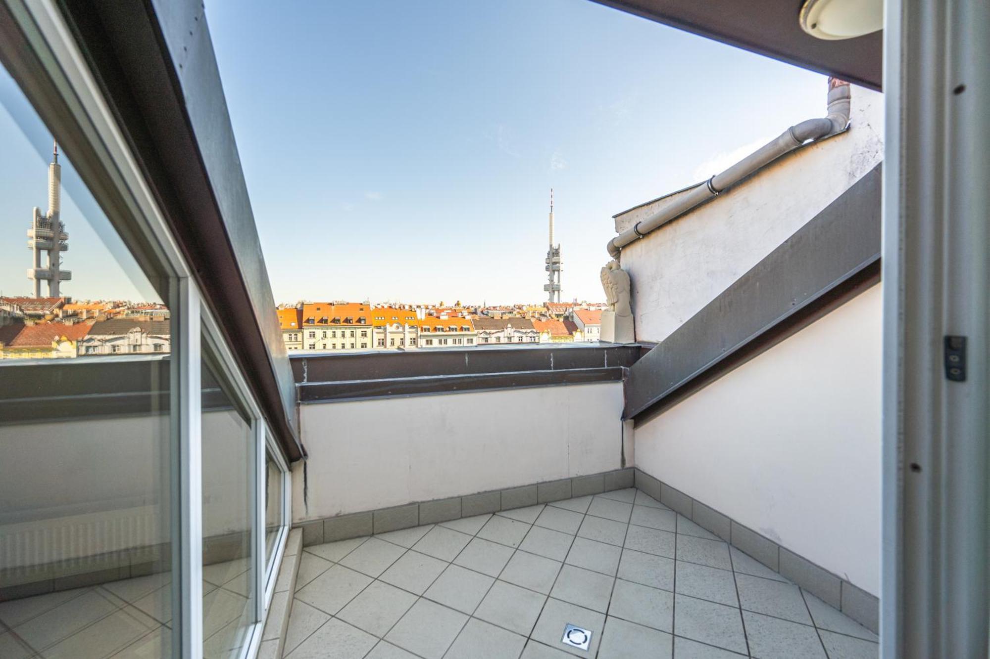 פראג Jiriho Z Podebrad Apartments מראה חיצוני תמונה