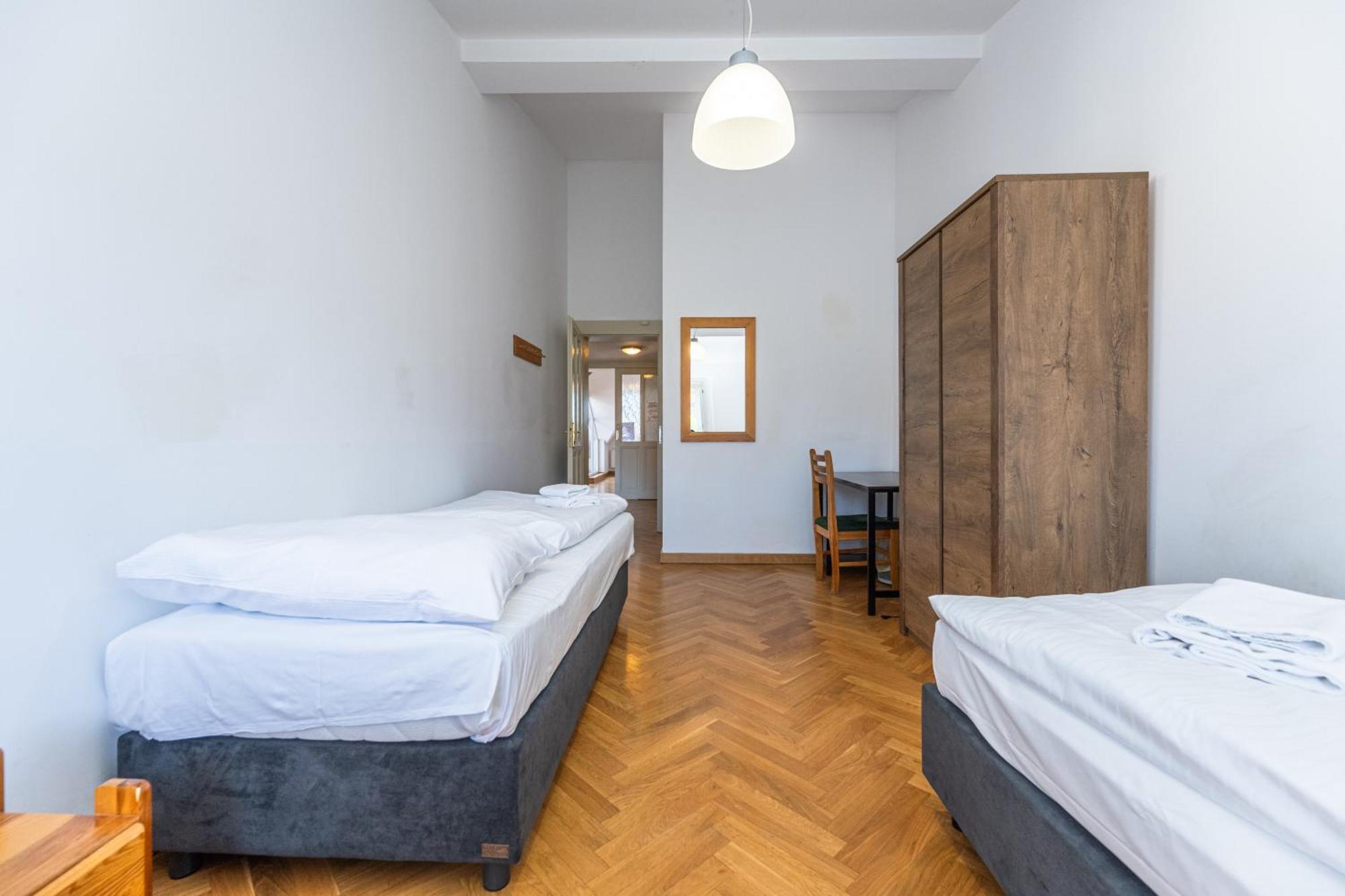 פראג Jiriho Z Podebrad Apartments מראה חיצוני תמונה