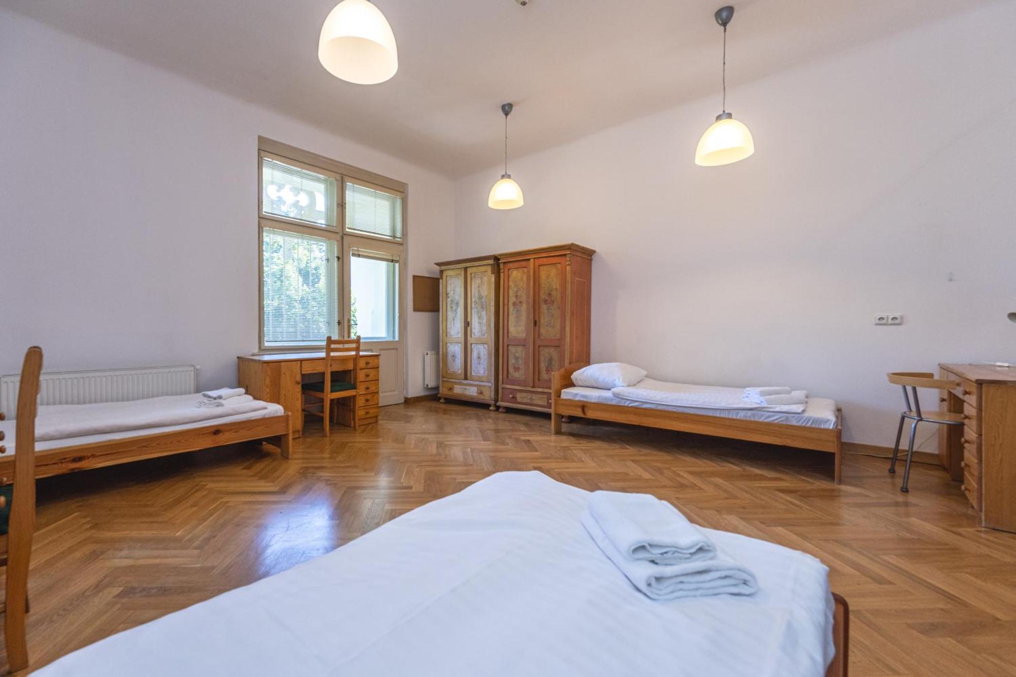 פראג Jiriho Z Podebrad Apartments מראה חיצוני תמונה